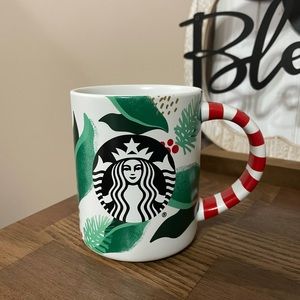 Starbucks “2019” 12oz Holly Berry and Candy Cane Mug